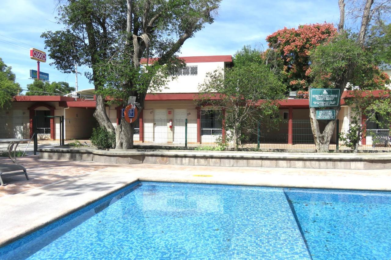 Hotel Huizache Saltillo Eksteriør billede